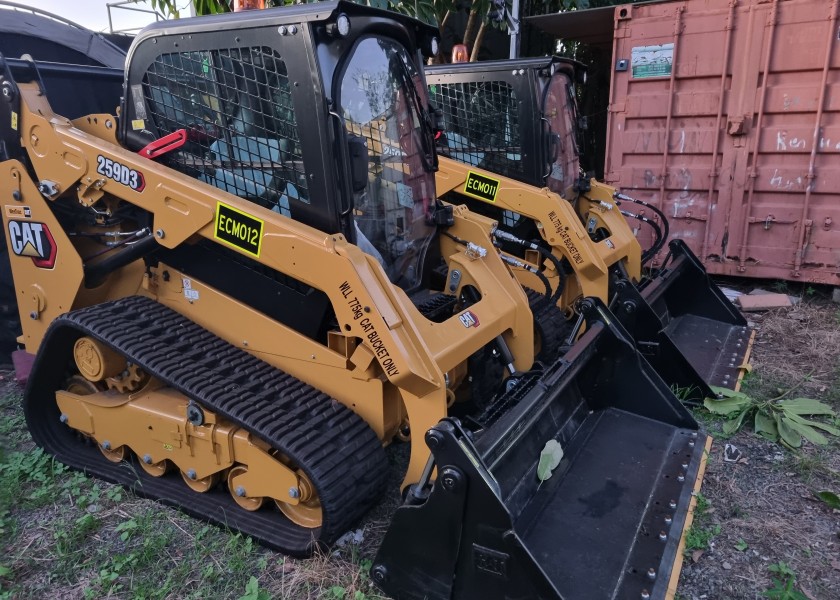 Cat 259D3 Posi Track 2