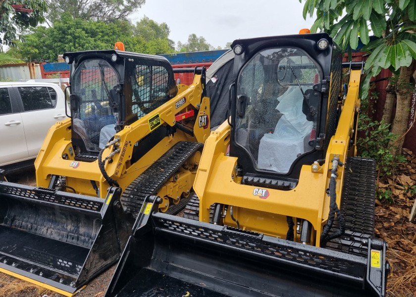 Cat 259D3 Posi Track 3