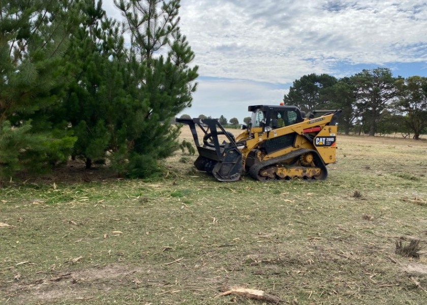 Posi Track Mulcher 3