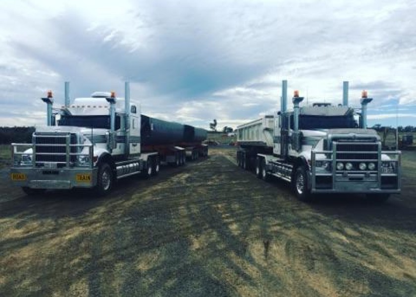 Prime Mover and Road Train / Single Side Tippers 5