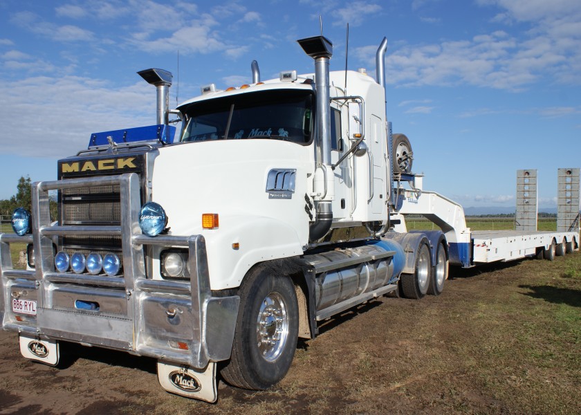 Quad Low Loader 2