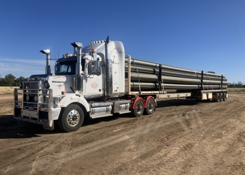 Flat Top & Drop Deck Road Trains 1