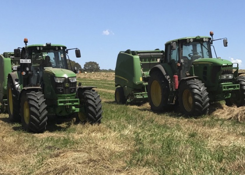 Round Hay Baler 1