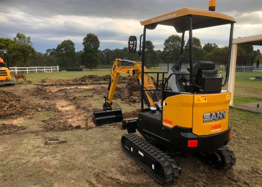 SANY 1.6T Mini Excavator 3