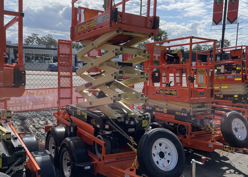 19Ft Scissor lift 1