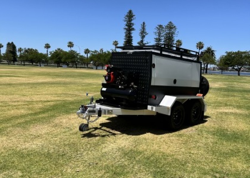 Service Trailer 5