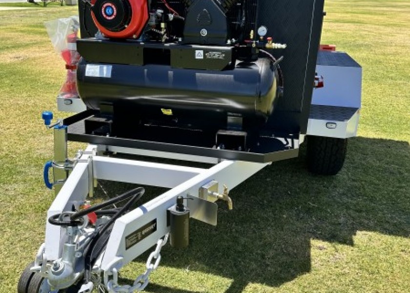 Service Trailer 7