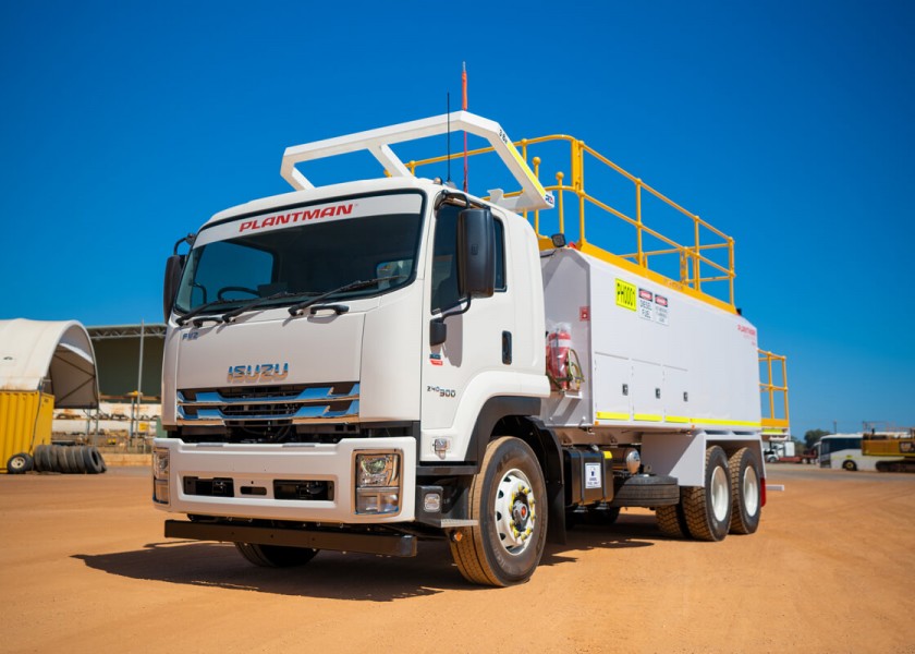 8000L 6x4 Service Truck - mine spec 1