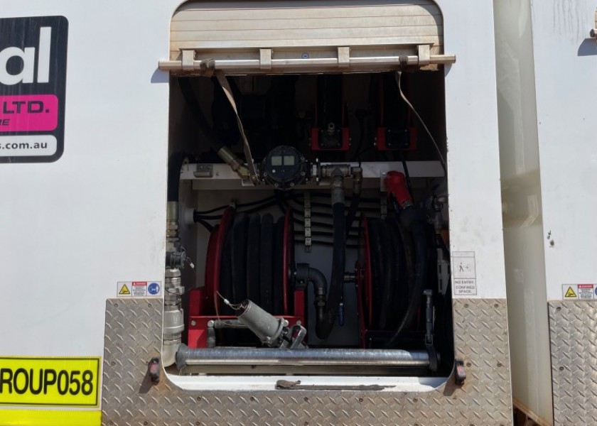 Service Truck Hire 2