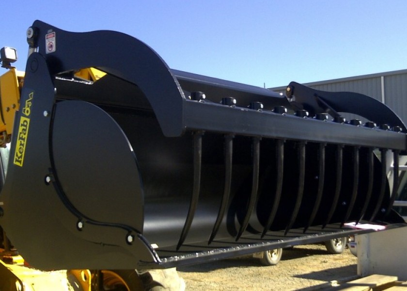 Silage Shark Bucket Grapple 3