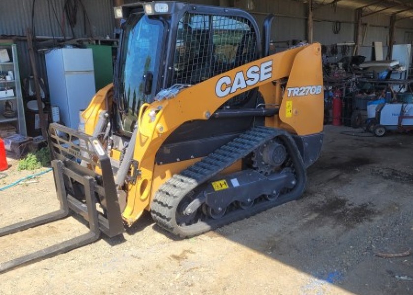 Skid steer track loader 1