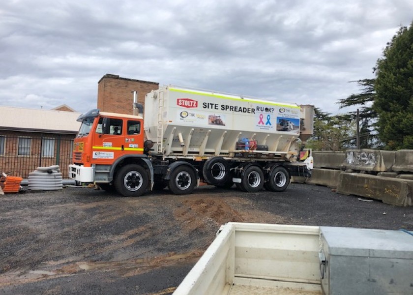 Spreader Trucks - Cement / Lime 5