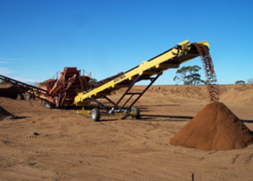 ST80 Wheeled Conveyor 1