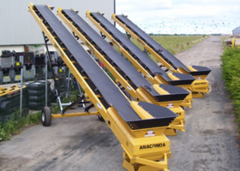 ST80 Wheeled Conveyor 2