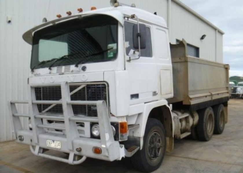 Steel Body Tipper 1