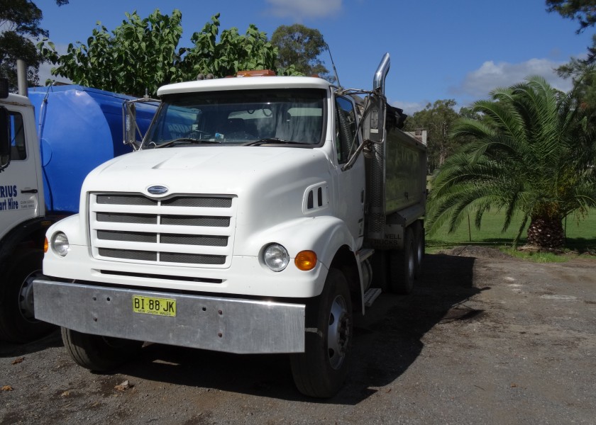 Stirling Bogie Tipper 1