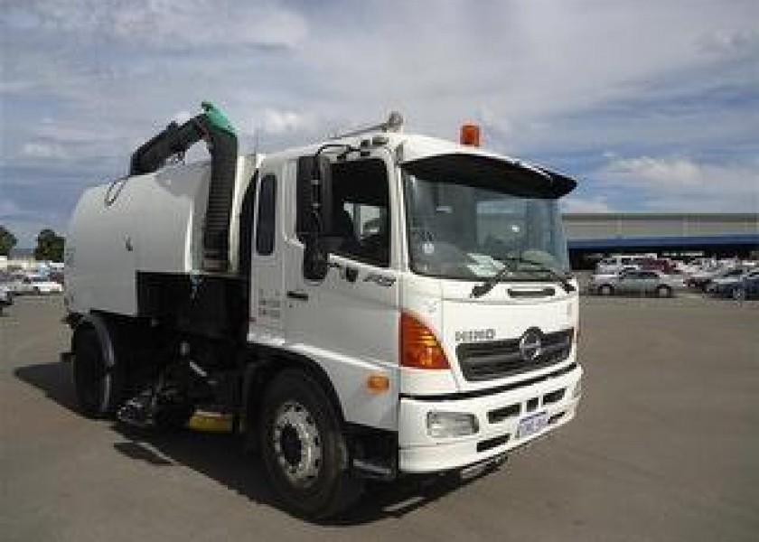 Street Sweeper For Sale 1