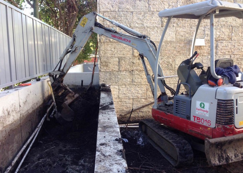 Takeuchi TBO16 Excavator 1