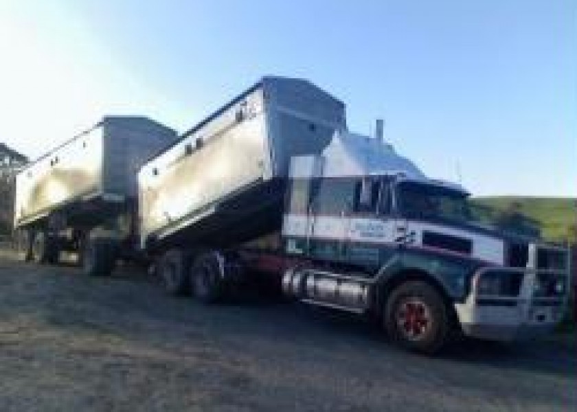 Tandem Tipper 10m3 1