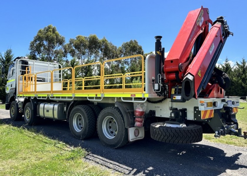 Tatra 8x8 Crane Truck 2