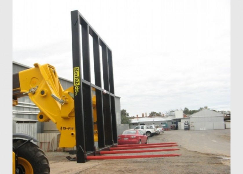 Telehandler Square Bale Fork 2