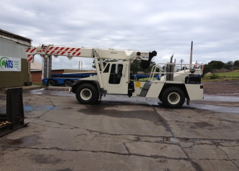 Terex AT20 1