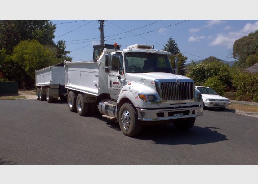 Tipper and dog trailer 1