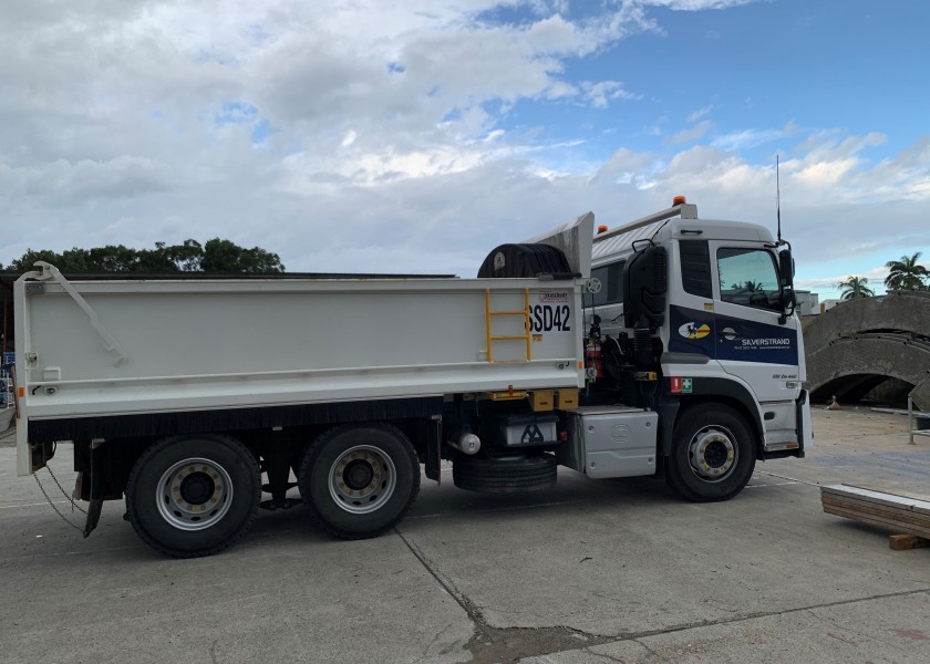 11T Tipper Truck 1