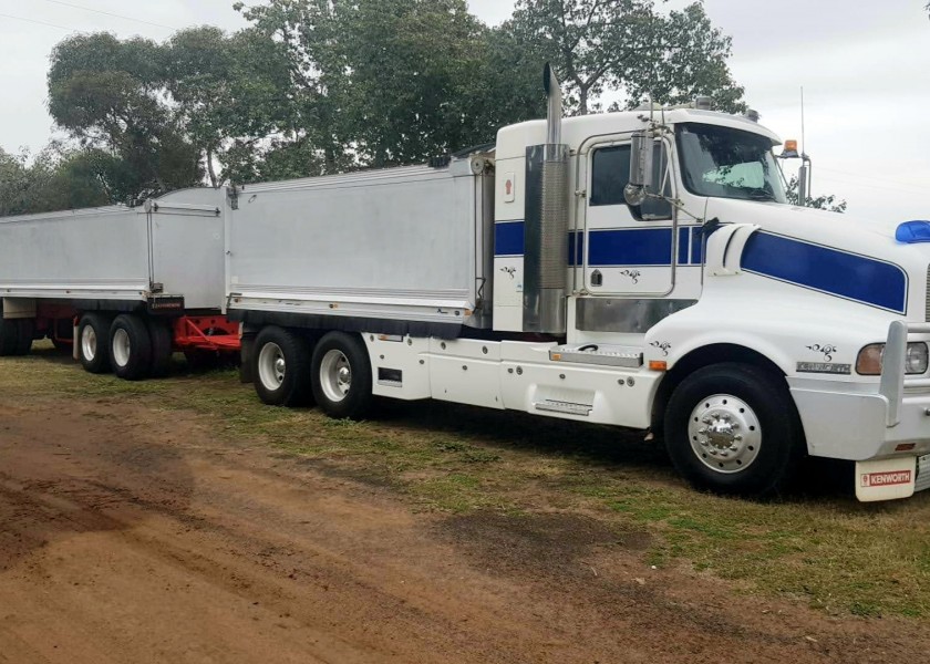 Tippers and watercarts 2