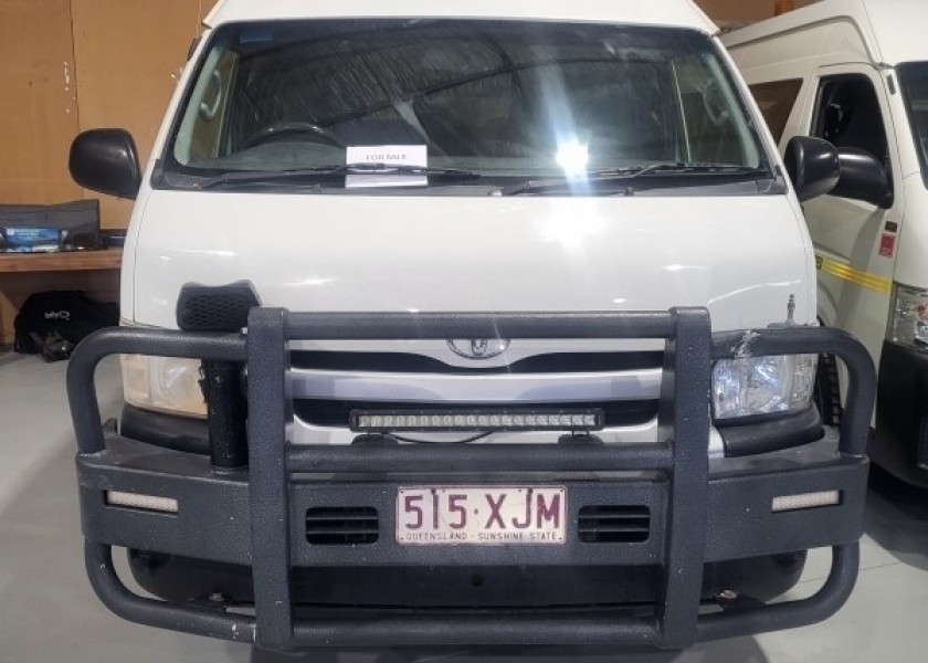 Toyota Commuter Buses 10