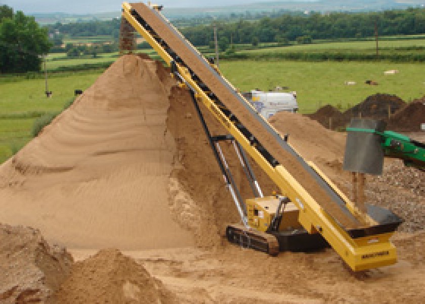 TR60 Tracked Conveyor 4