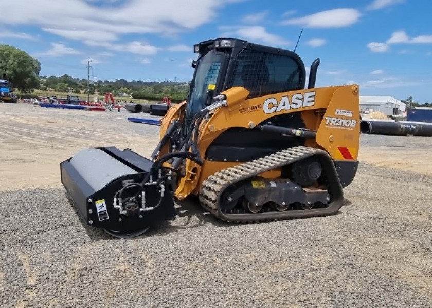 Tracked SkidSteer w/6FT Brush Cutter 8