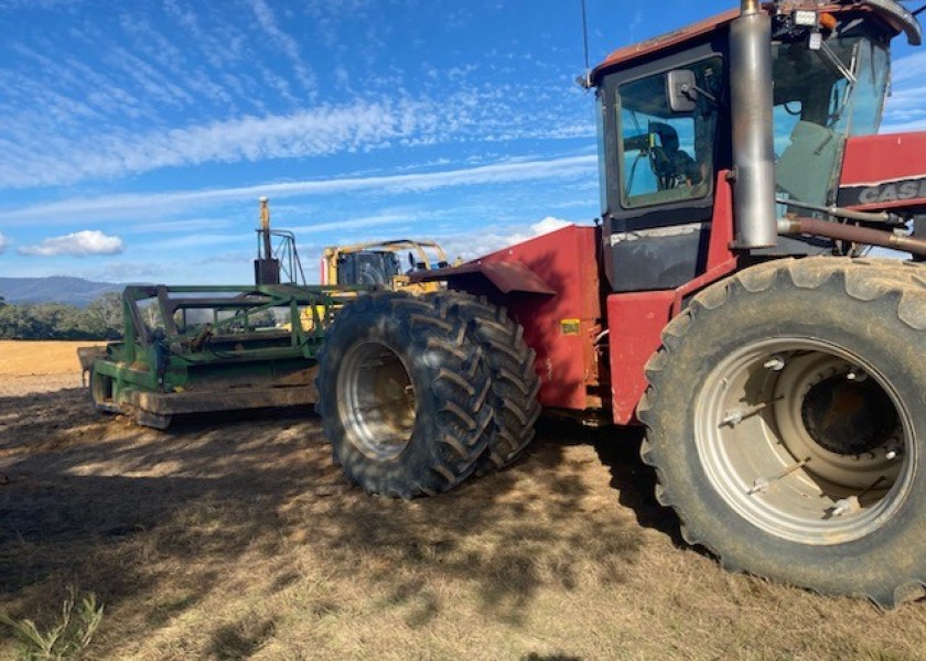Tractor & Laser Bowl 8