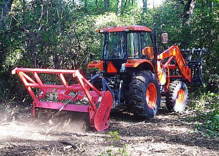 Tractor Mulching/Mulch 1