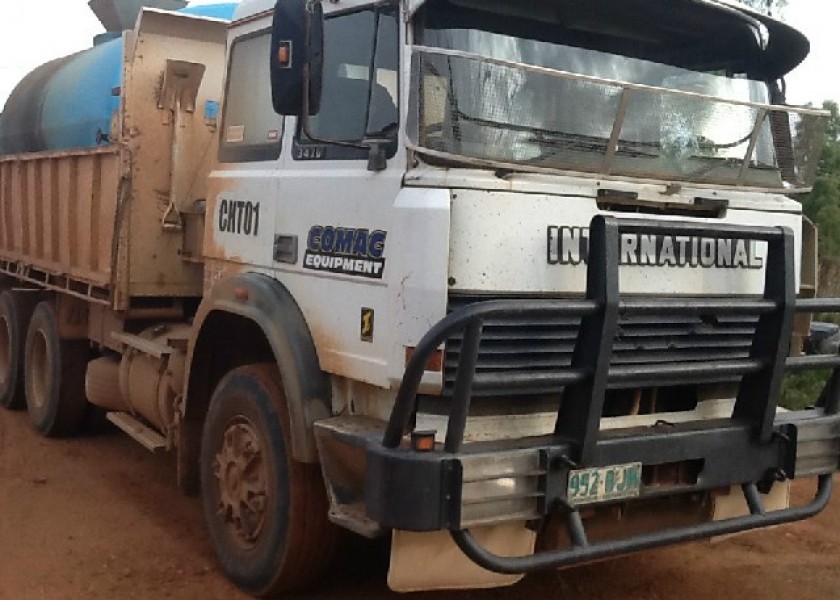 Truck and Dog Tipper 1