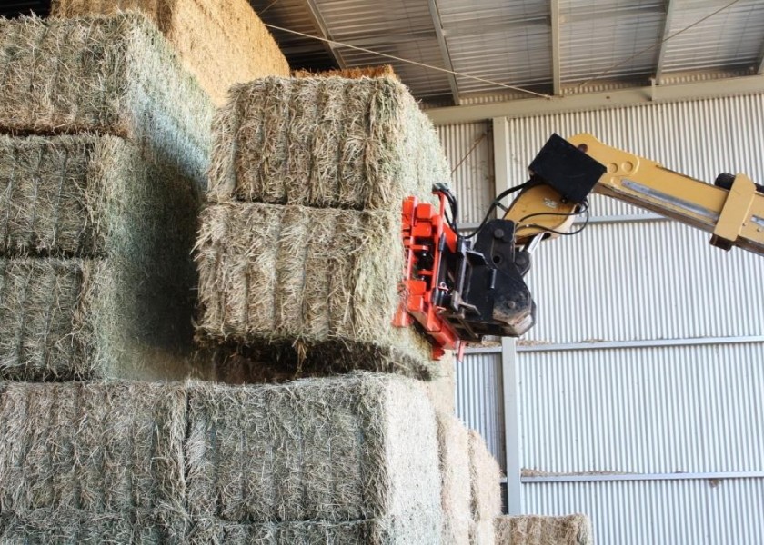 Tuskan Bale Clamp 2