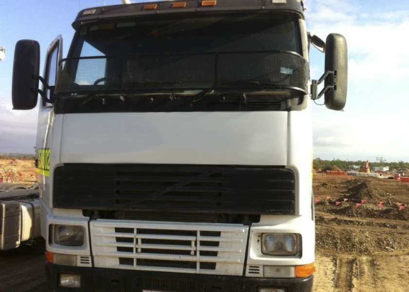 Volvo 10 tonne tipper 2