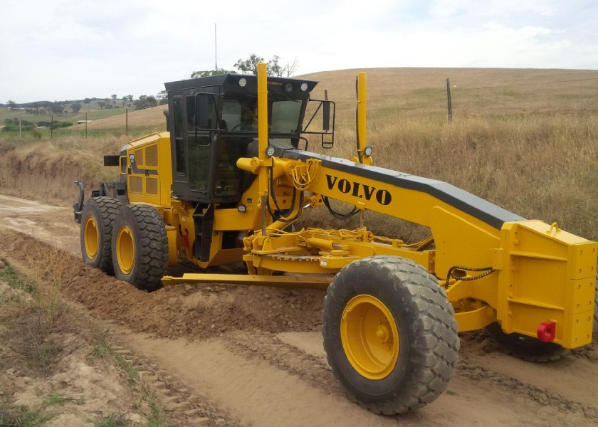 Volvo G720 Grader 3