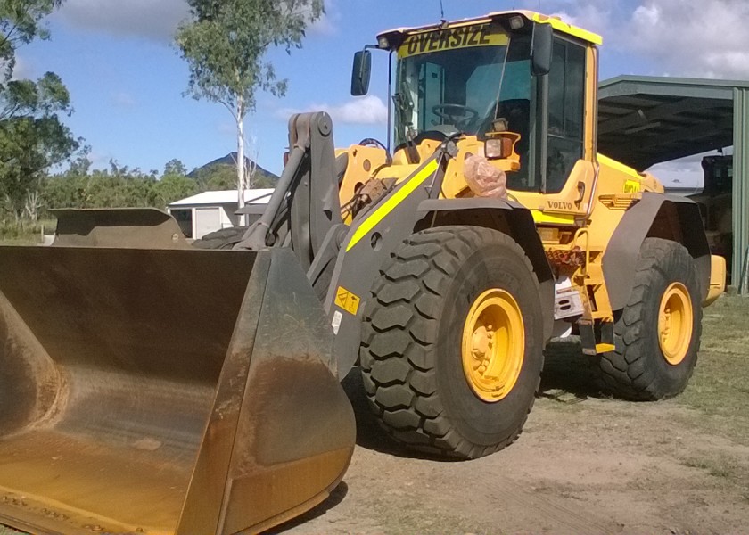 Volvo L120F Loaders 1