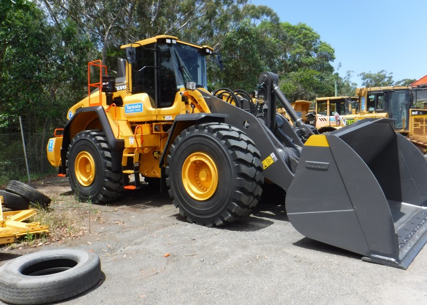 Volvo L180H Wheel Loader 2