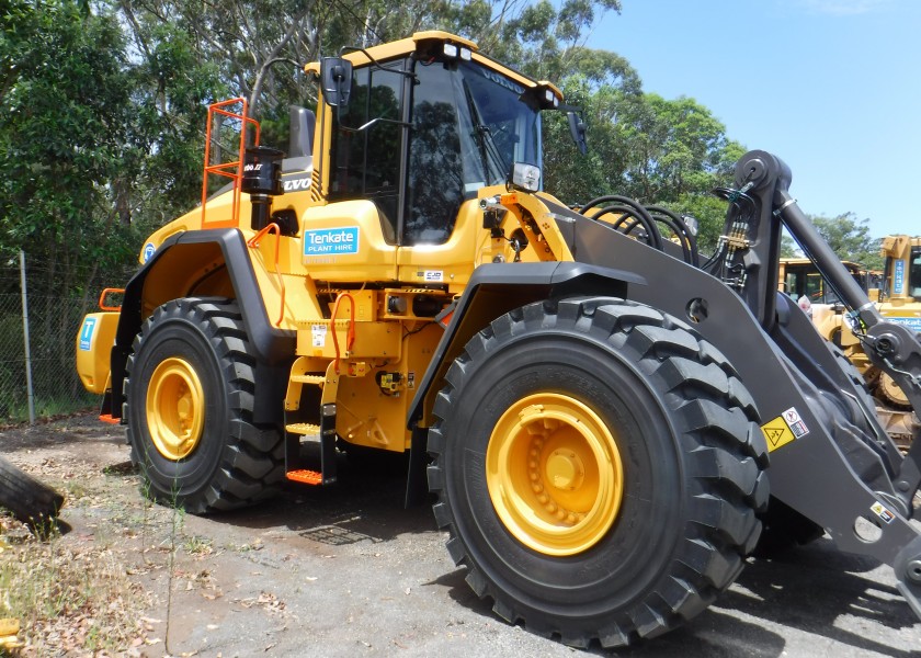 Volvo L180H Wheel Loader 3