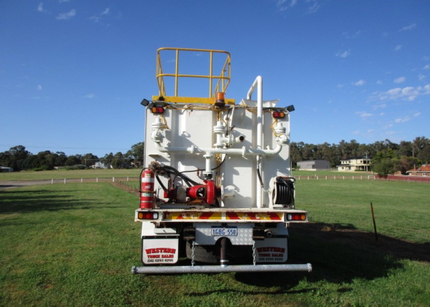 WATER CART FOR HIRE, HINO AUTO 6X4 WATER TRUCK WITH ROPS  3