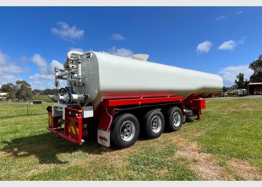 28,000 ltr Water Tanker 1