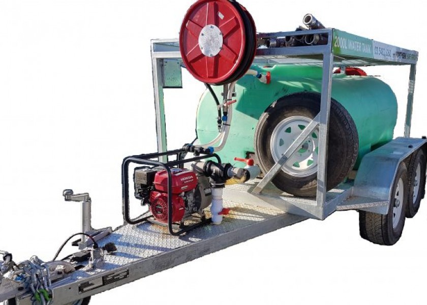 Water Trailer - 2000L Tank & Pump 1