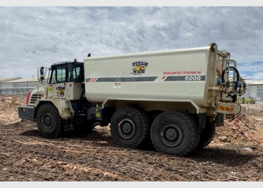 Terex TA27 - 30KL Articulated Water Truck 1