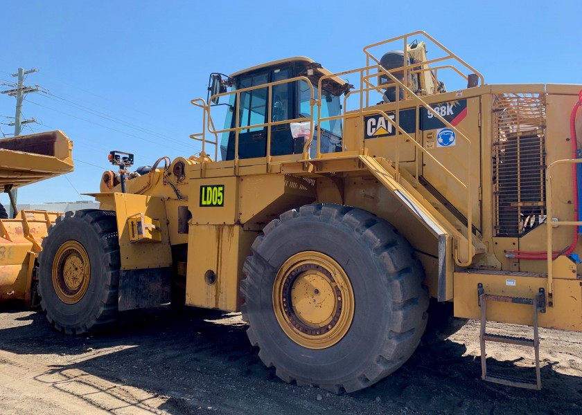 CAT 988K Wheel Loader - mine spec 2