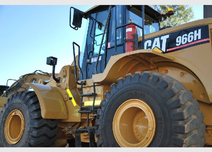 Wheel Loader Cat 966H 1