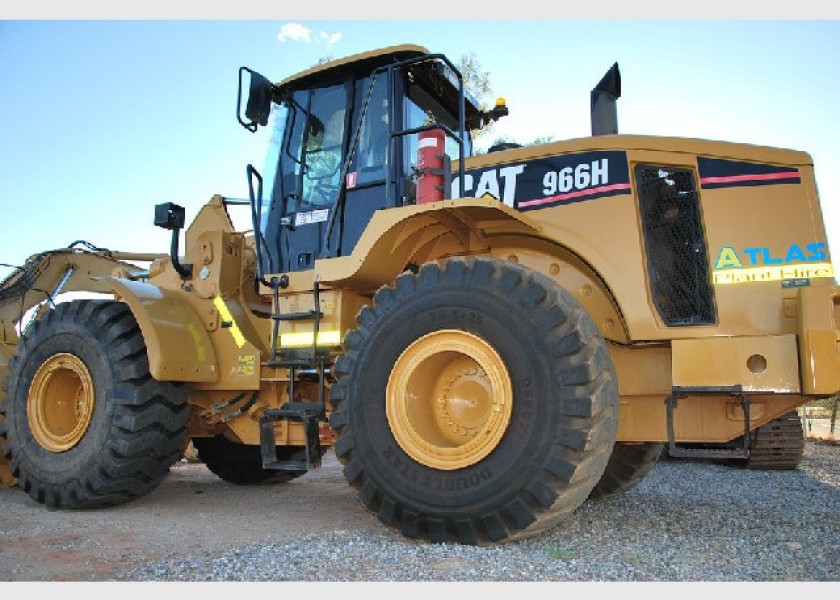 Wheel Loader Cat 966H 2