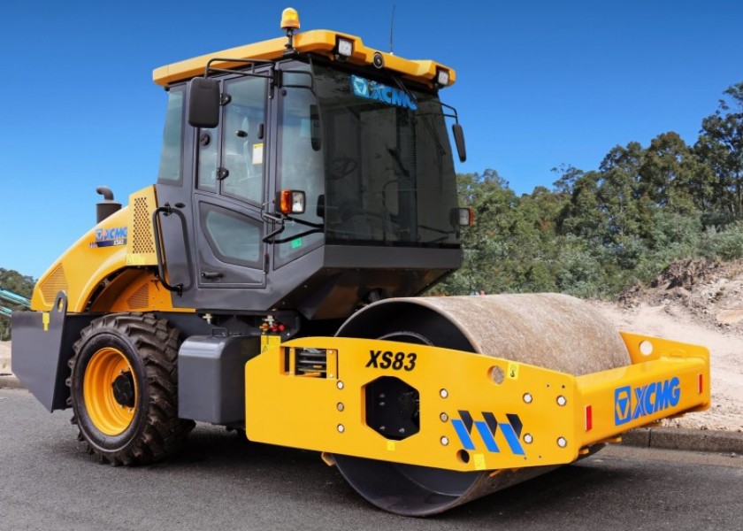 XCMG 8 Tonne Padfoot Roller 1