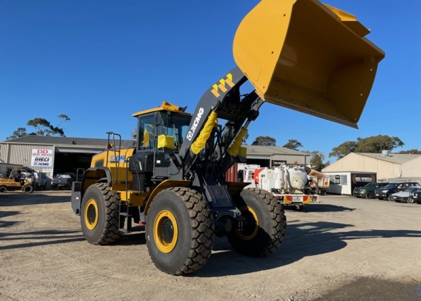 XCMG Wheel Loader 1